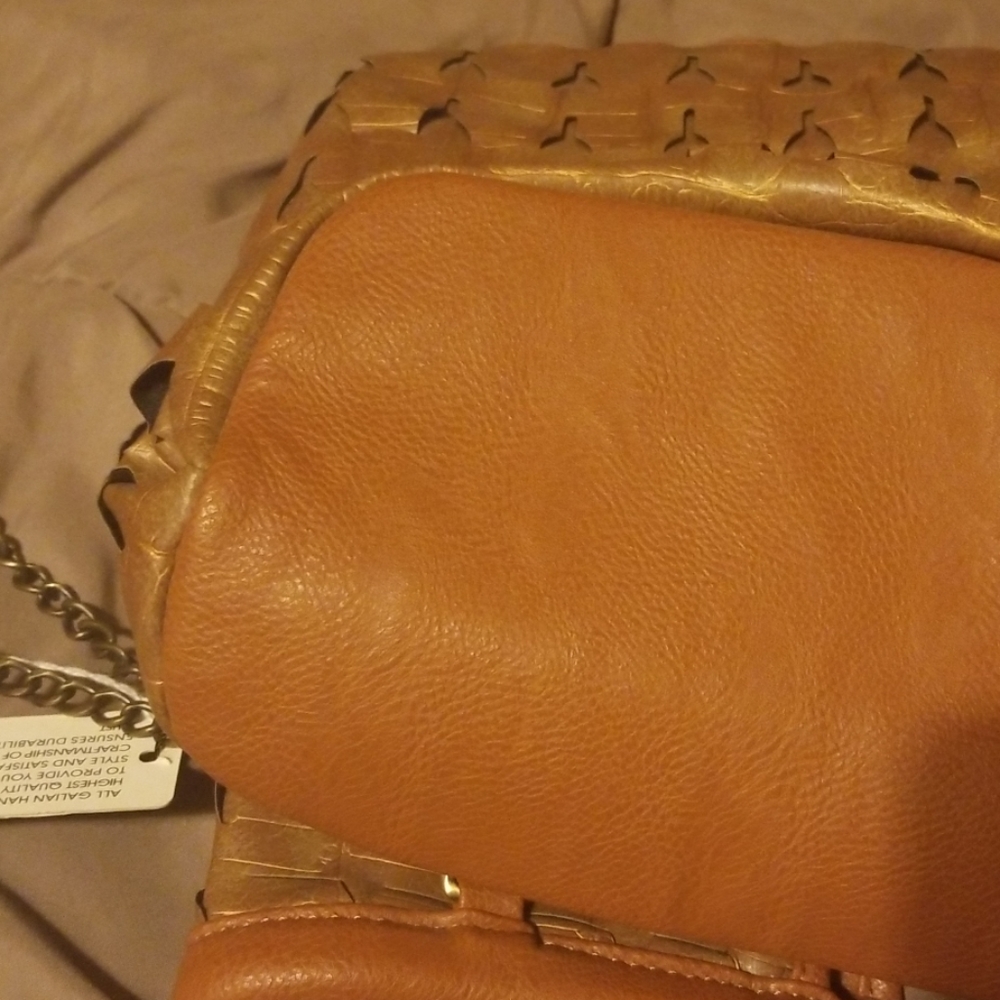 Handbag - Picture 6 of 8